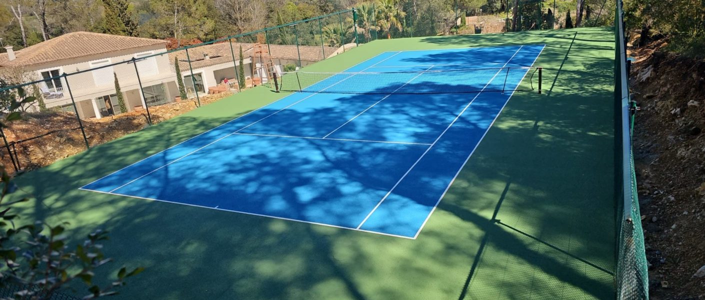 Construction d'un terrain de tennis à toulon