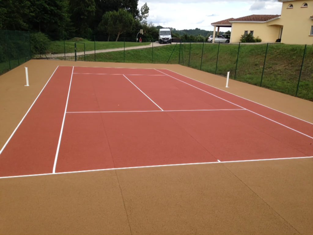 Construction d'un terrain de tennis à toulon