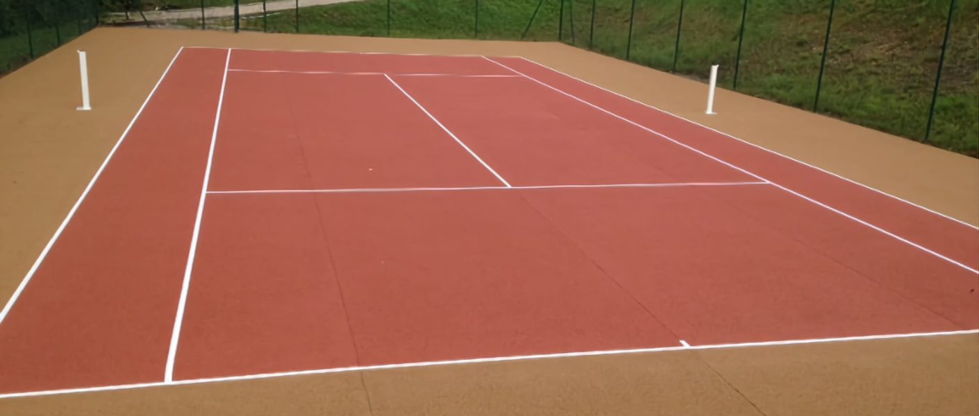 Construction d'un terrain de tennis à toulon