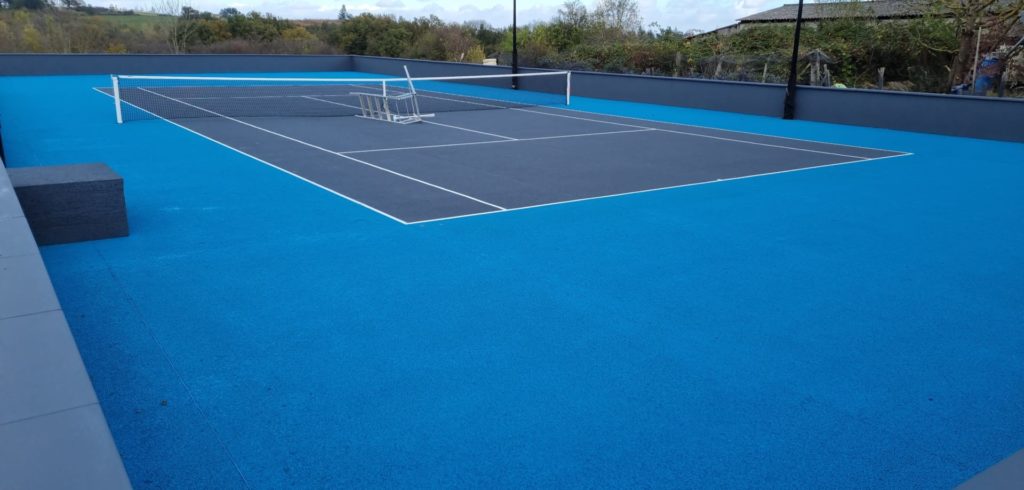 Construction d'un terrain de tennis à toulon