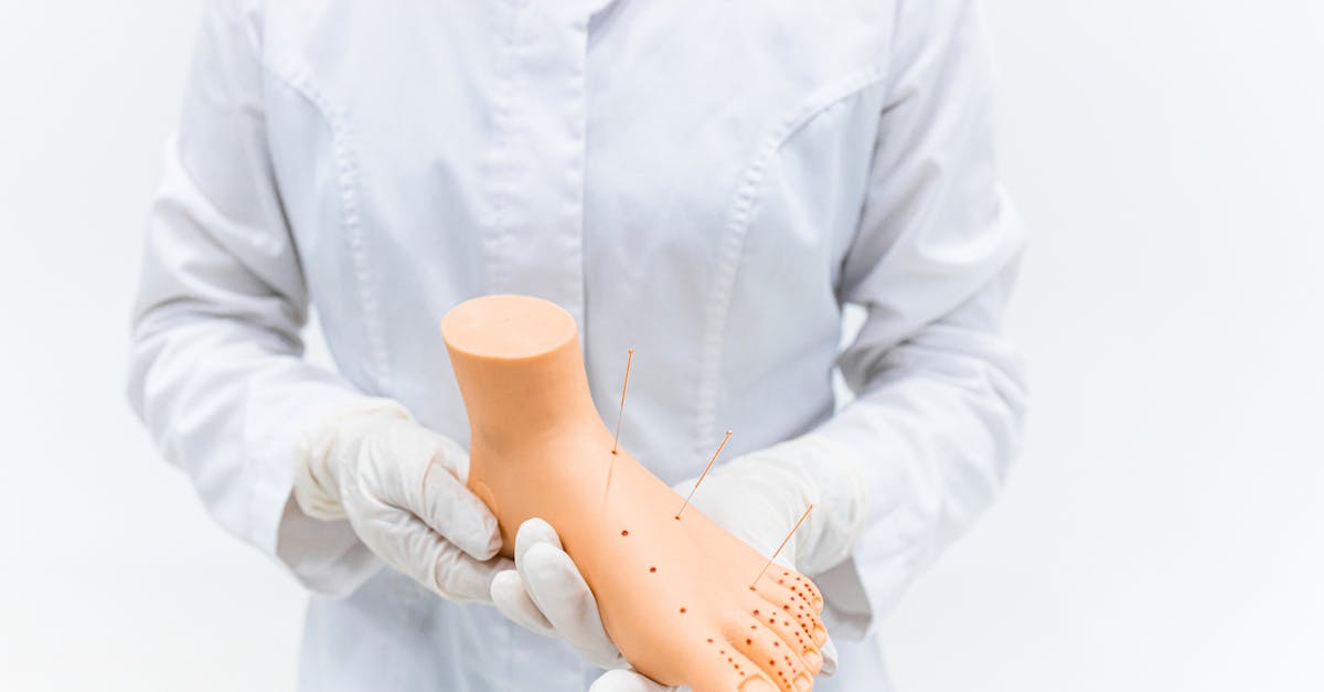 découvrez les bienfaits de l'acupression, une technique millénaire issue de la médecine traditionnelle chinoise. soulagez le stress, améliorez votre bien-être et équilibrez votre énergie grâce à des points de pression ciblés.