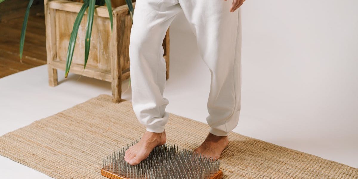 découvrez les bienfaits des tapis d'acupression pour votre bien-être. soulagez le stress, améliorez la circulation sanguine et procurez-vous une relaxation profonde grâce à cette méthode ancestrale. idéal pour réduire les tensions musculaires et favoriser un sommeil réparateur.