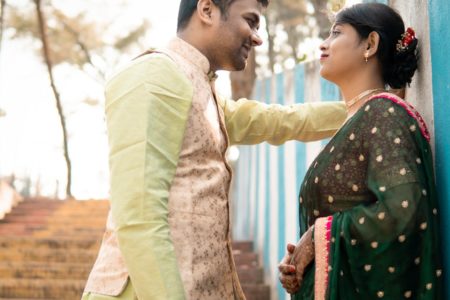 découvrez l'intimité sous toutes ses formes : des relations interpersonnelles aux connexions émotionnelles. explorez comment renforcer vos liens et créer des moments significatifs avec ceux qui comptent le plus dans votre vie.