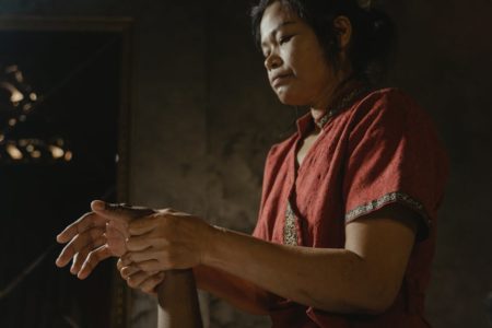 découvrez l'art du plaisir manuel avec notre guide complet. explorez des techniques, astuces et conseils pour enrichir vos expériences intimes et éveiller vos sens. transformez vos moments de détente en véritables sources de bonheur.
