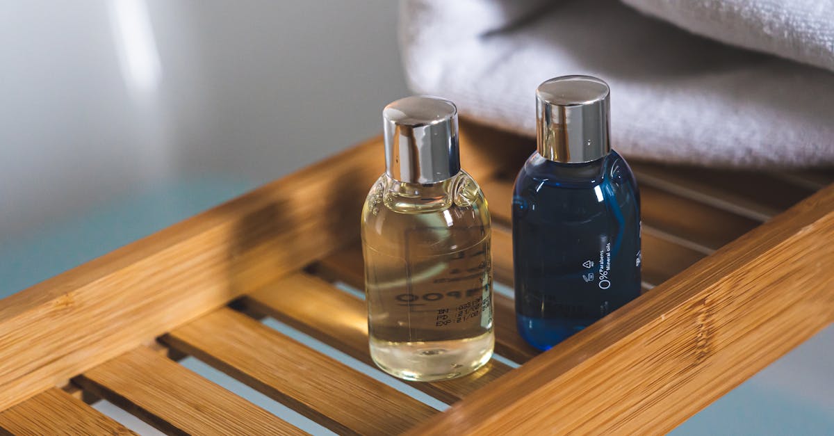 découvrez des astuces et conseils pratiques pour l'organisation de votre salle de bain. transformez votre espace en un lieu fonctionnel et agréable avec des solutions de rangement adaptées à chaque besoin.