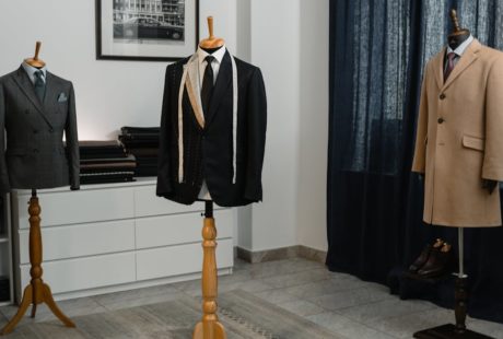 découvrez notre sélection de porte-manteaux au design unique alliant style et praticité. transformez votre entrée avec ces pièces modernes qui allient esthétique et fonctionnalité.