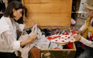 découvrez la mode durable : des vêtements éthiques, respectueux de l’environnement et tendance. adoptez un style responsable grâce à nos conseils et sélections éco-friendly pour une garde-robe engagée.