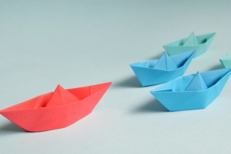 découvrez tout sur le leadership : ses qualités essentielles, les différents styles et les meilleures pratiques pour devenir un leader inspirant et efficace au sein de votre équipe.